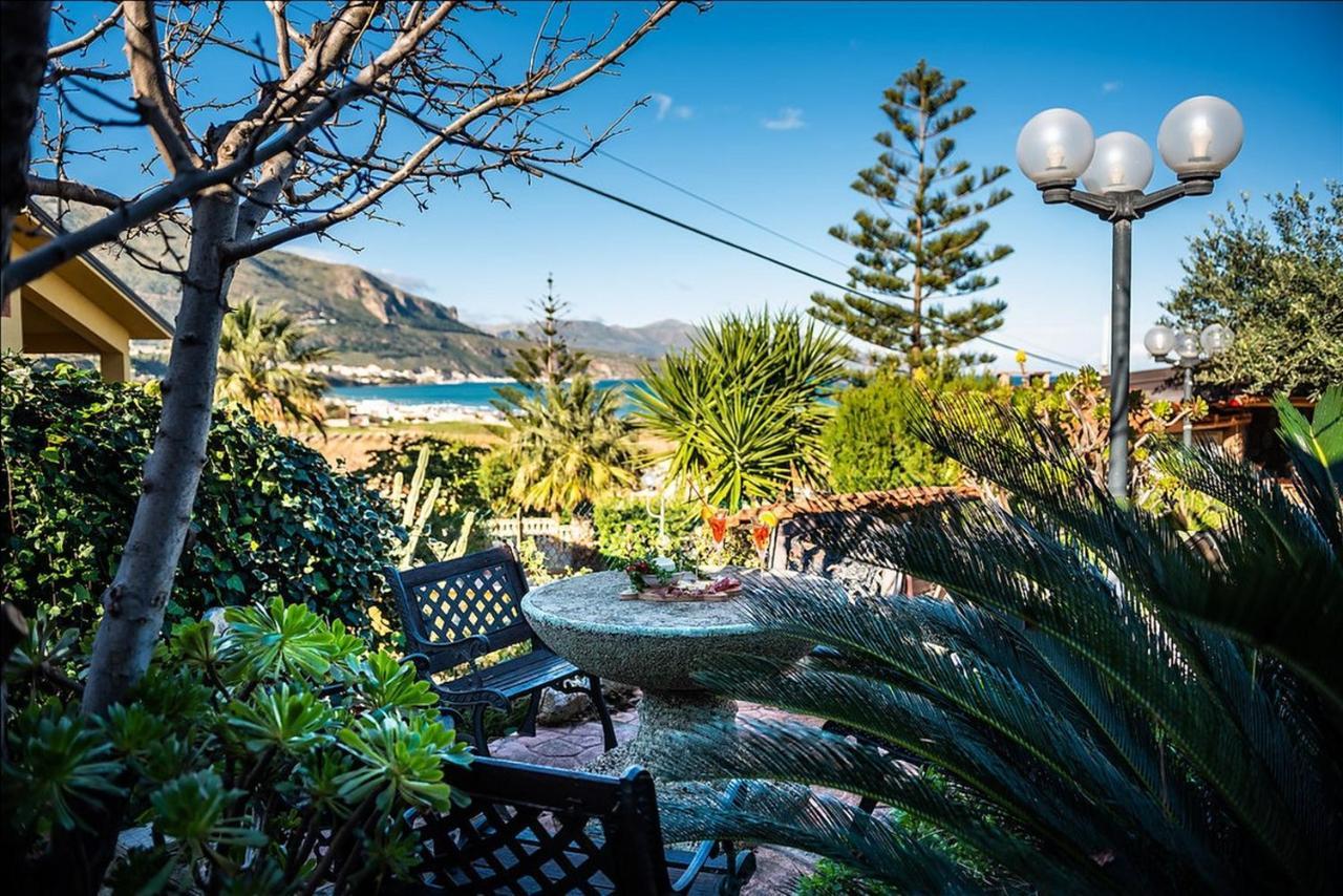 Bed and Breakfast Accussì Alcamo Marina Esterno foto